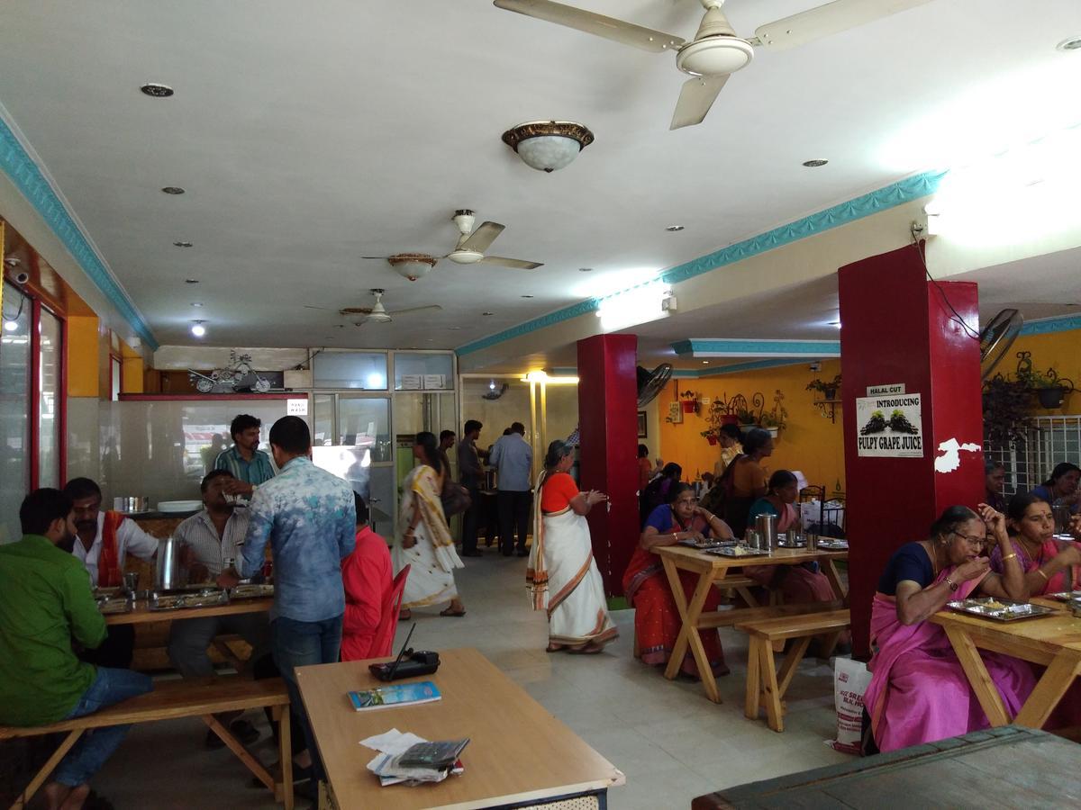 Minerva Residency Hotell Bangalore Eksteriør bilde